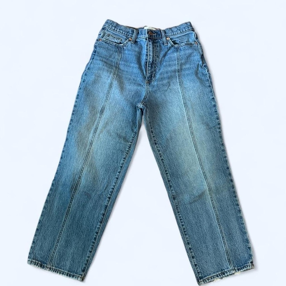 Universal Thread Relaxed Fit Blue Jeans